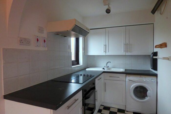 Studio To Rent In The Goodwins, Tunbridge Wells TN2