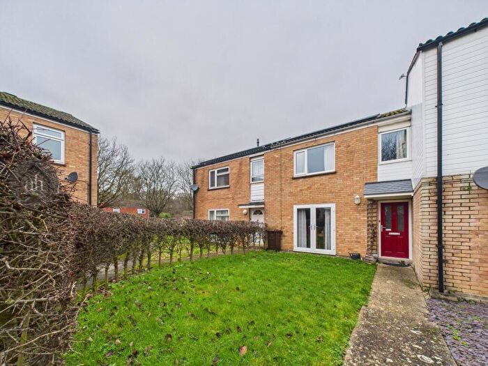 3 Bedroom Terraced House For Sale In Faiers Close, Bury St. Edmunds, IP33