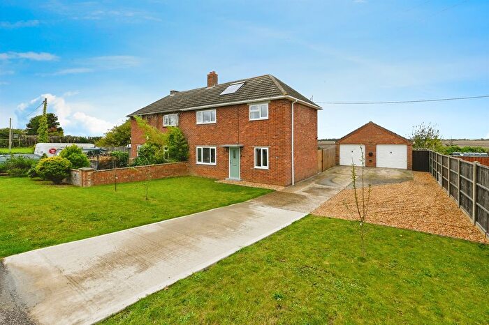 3 Bedroom Semi-detached House For Sale In High Road, Tilney Cum Islington, King's Lynn, PE34