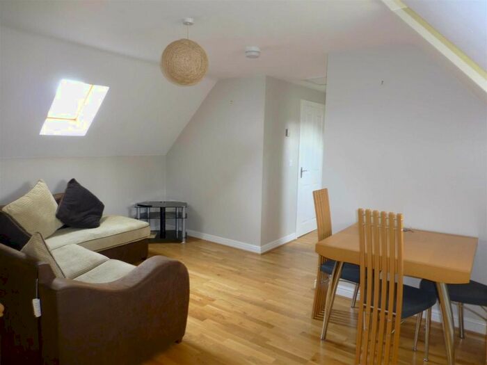 1 Bedroom Flat To Rent In Lambourne Court, Gwersyllt, Wrexham LL11