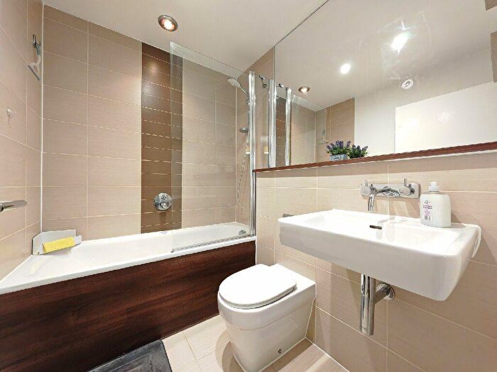 2 Bedroom End Of Terrace House For Sale In St. Agnes Way, Reading, RG2