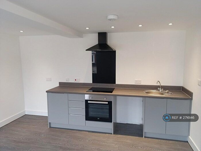 2 Bedroom Flat To Rent In St. James Street, Weston-Super-Mare, BS23