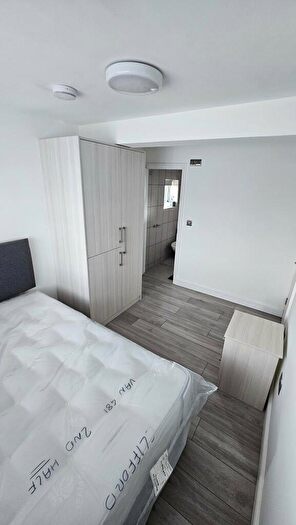 1 Bedroom Property To Rent In Rambler Close, Taplow, Buckinghamshire, SL6