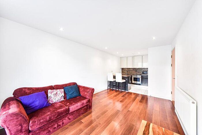 1 Bedroom Apartment To Rent In Conington Road Lewisham, SE13