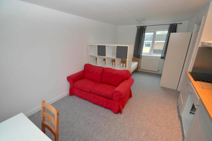 1 Bedroom Studio To Rent In Roman Way, Edgbaston, Birmingham, B15