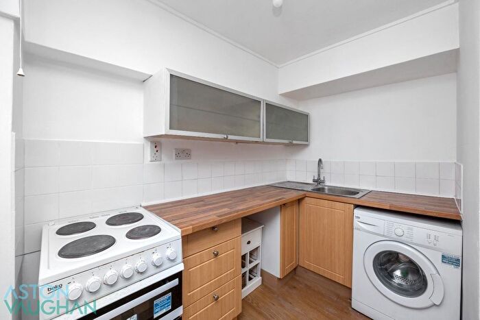 1 Bedroom Flat To Rent In Bond Street, Brighton, BN1