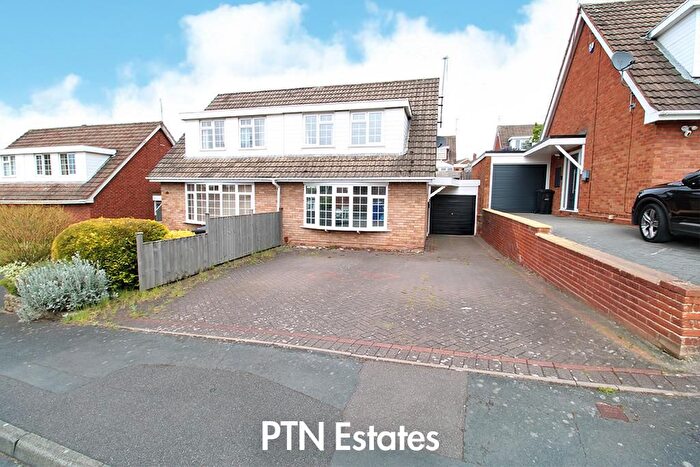 2 Bedroom Semi-Detached House For Sale In Pennine Way, Stourbridge, DY8