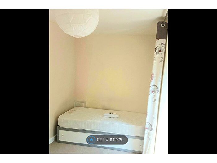 3 Bedroom Terraced House To Rent In May Tree Close, Winchester, SO22