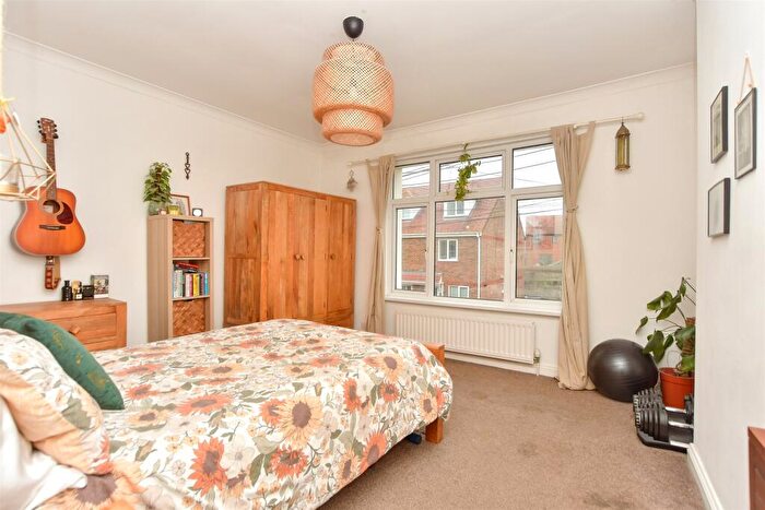 3 Bedroom Terraced House For Sale In First Avenue, Rushenden, Sheerness, Kent, ME11