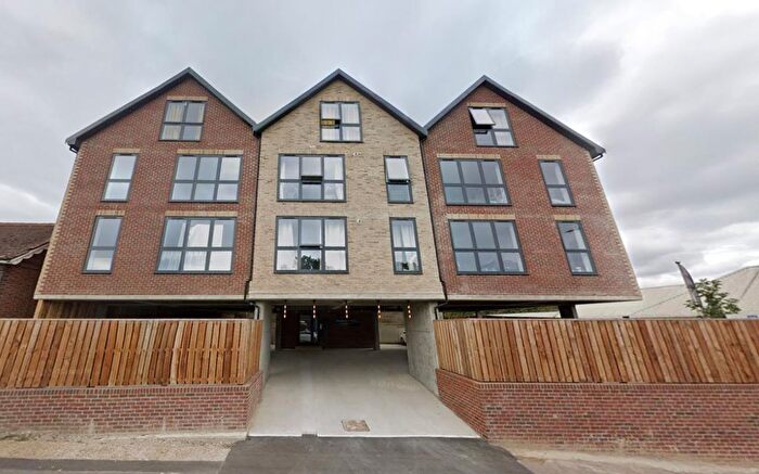 2 Bedroom Flat To Rent In North Farm Road, Tunbridge Wells, TN2