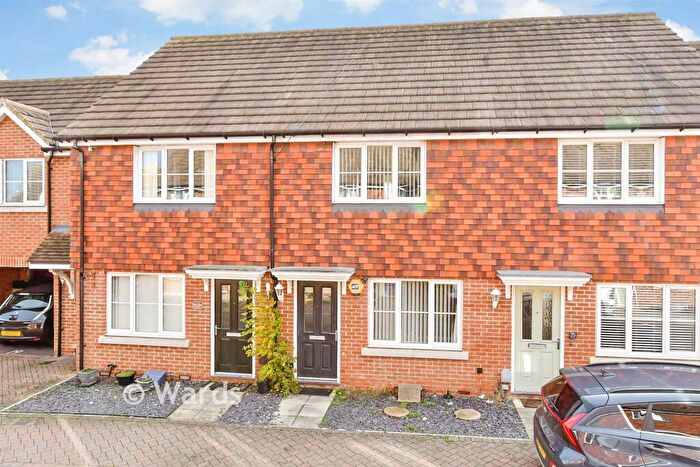 2 Bedroom Terraced House For Sale In Wainscott, Wainscott, Rochester, Kent, ME3