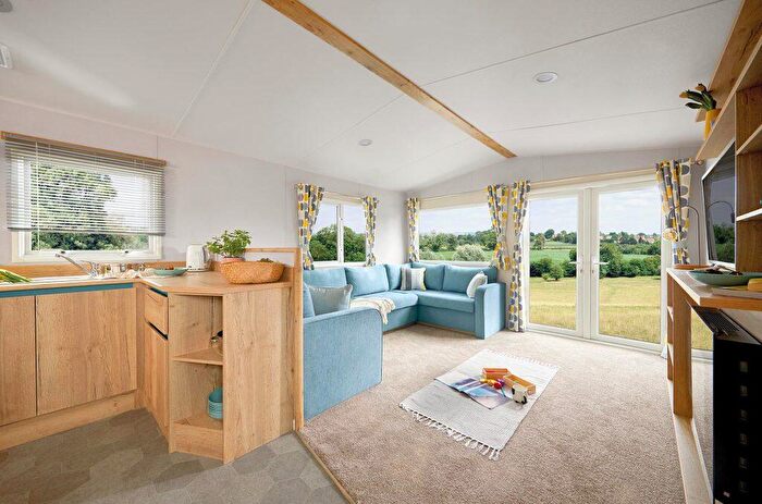 2 Bedroom Caravan For Sale In Drimsynie Holiday Village, PA24