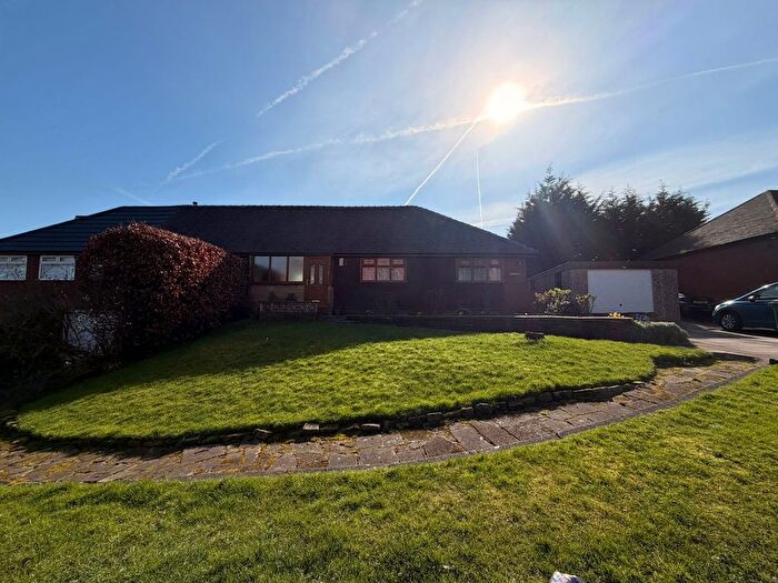 3 Bedroom Bungalow For Sale In Forester Hill Avenue, Great Lever, Bolton, BL3