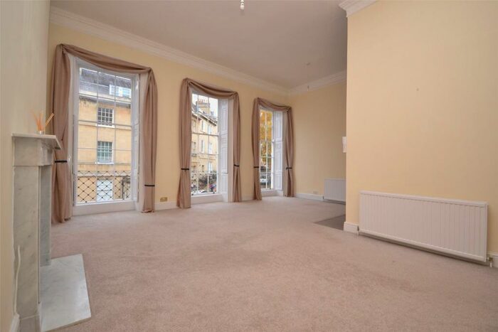 1 Bedroom Apartment To Rent In Burlington Street, Bath, Somerset, BA1