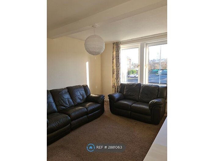 2 Bedroom Flat To Rent In Hutchison Cottages, Edinburgh, EH14