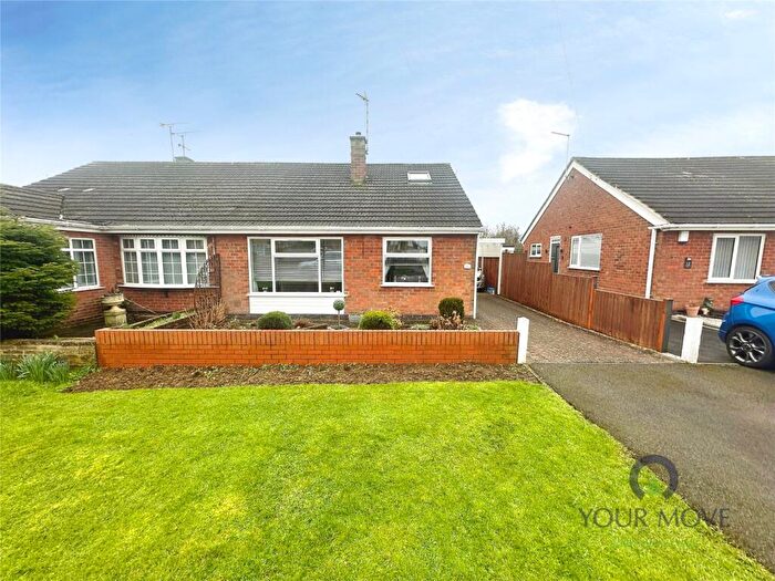 2 Bedroom Bungalow For Sale In Homestead Drive, Wigston, Leicestershire, LE18