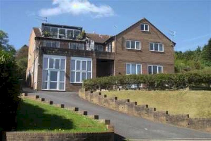 2 Bedroom Flat To Rent In Coming Soon - Uplyme, DT7