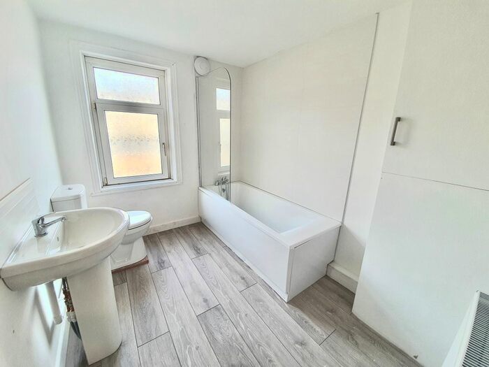 2 Bedroom Terraced House To Rent In Denton Street, Barnoldswick, BB18