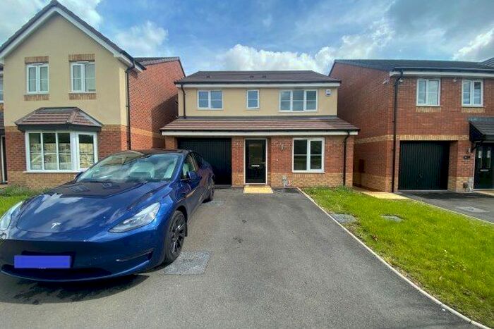 3 Bedroom Property To Rent In Till View, Stafford, ST16