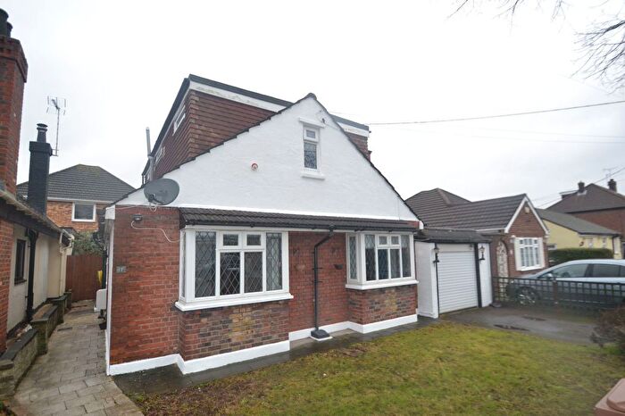 4 Bedroom Detached House To Rent In Goffs Road, Ashford, TW15