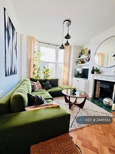 2 Bedroom Flat To Rent In Wellington Road, Brighton, BN2