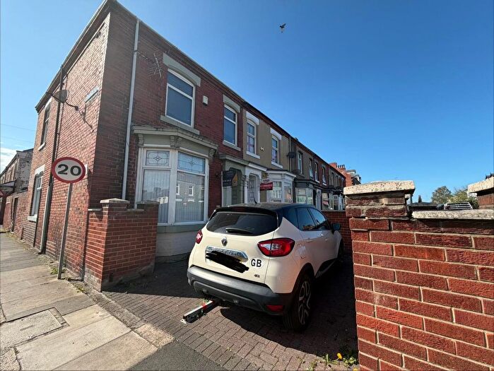 4 Bedroom End Of Terrace House For Sale In Norton Road, Stockton-On-Tees, TS20