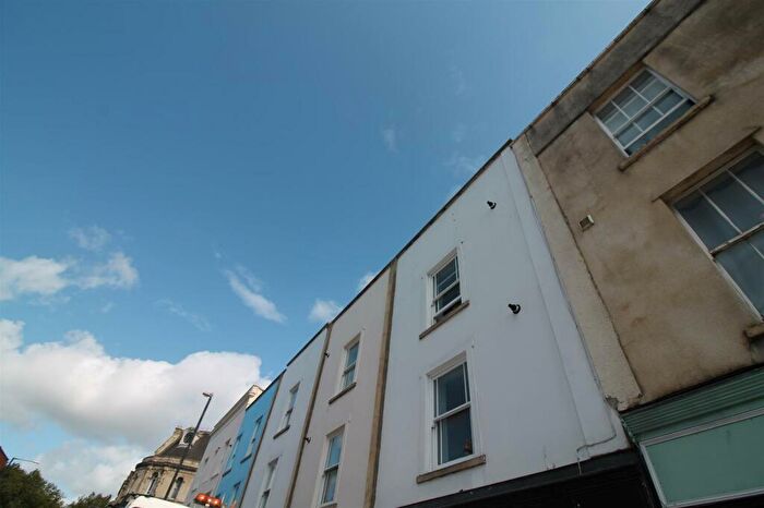 1 Bedroom Flat To Rent In B Midland Road, St Phillips, BS2