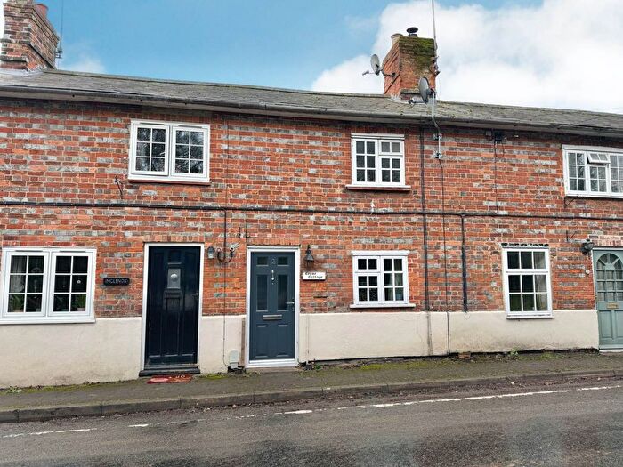 2 Bedroom Terraced House For Sale In High Road, Brightwell-Cum-Sotwell, OX10