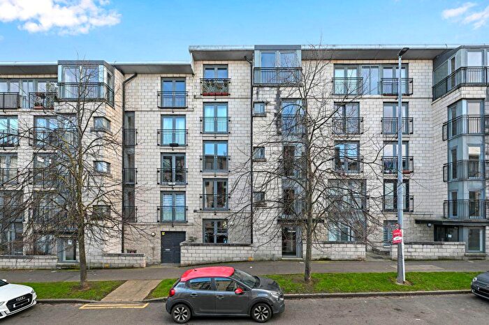 2 Bedroom Flat For Sale In / Waterfront Gait, Granton, Edinburgh, EH5