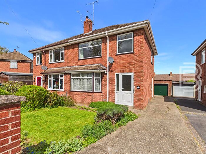 3 Bedroom Semi Detached House For Sale In David Road, Bilton, Rugby, CV22