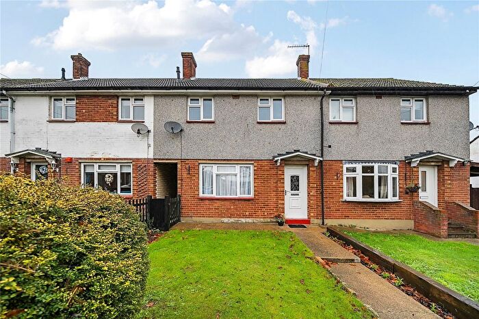2 Bedroom Terraced House For Sale In Balmoral Road, Sutton At Hone, Dartford, DA4