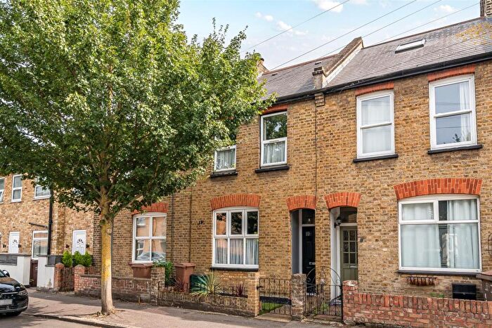 2 Bedroom Cottage For Sale In Seymour Road, Mitcham, CR4