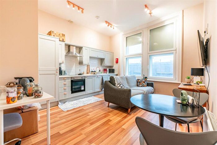 2 Bedroom Apartment To Rent In Northumberland Street, City Centre, Newcastle Upon Tyne, NE1