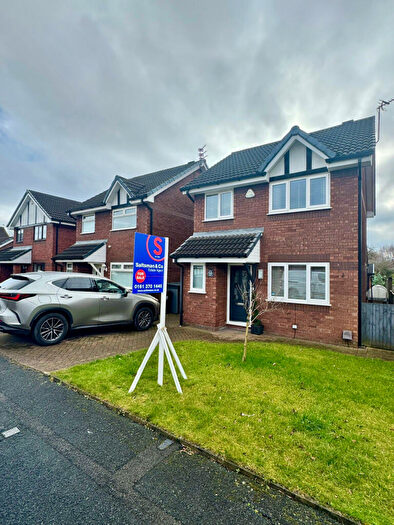 3 Bedroom Detached House For Sale In Bittern Drive, Droylsden, M43