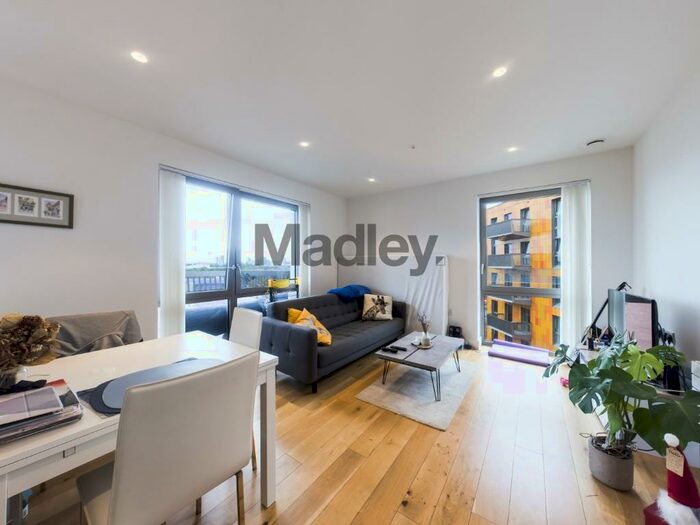 2 Bedroom Apartment To Rent In Barking Road, London, E16