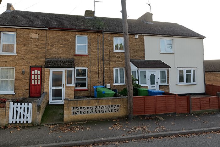 2 Bedroom Property To Rent In Shortlands Road, Sittingbourne, ME10