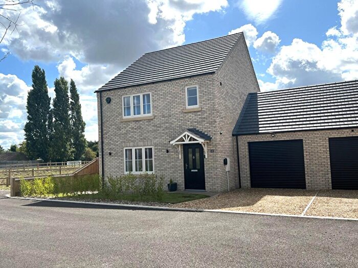 3 Bedroom Link Detached House For Sale In Newgate Street, Doddington, March, PE15