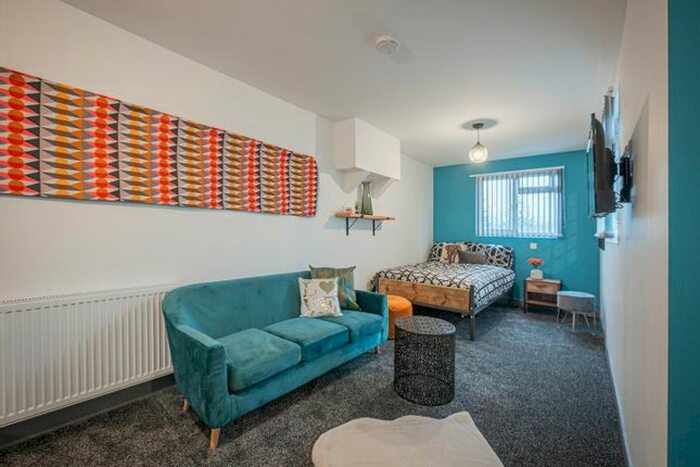 6 Bedroom Terraced House To Rent In Kingsway, Coventry, CV2