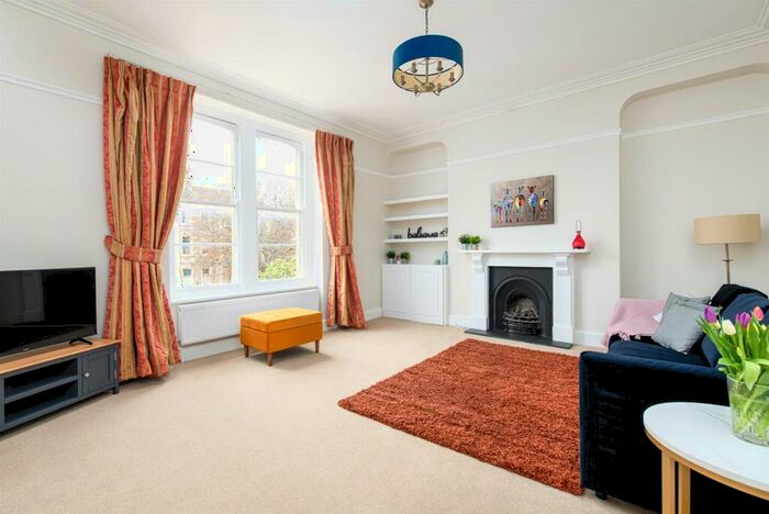 2 Bedroom Apartment To Rent In Beaufort Road, Clifton, BS8
