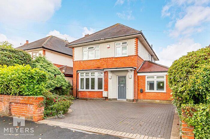 4 Bedroom Detached House To Rent In Cheriton Avenue, Bournemouth, BH7