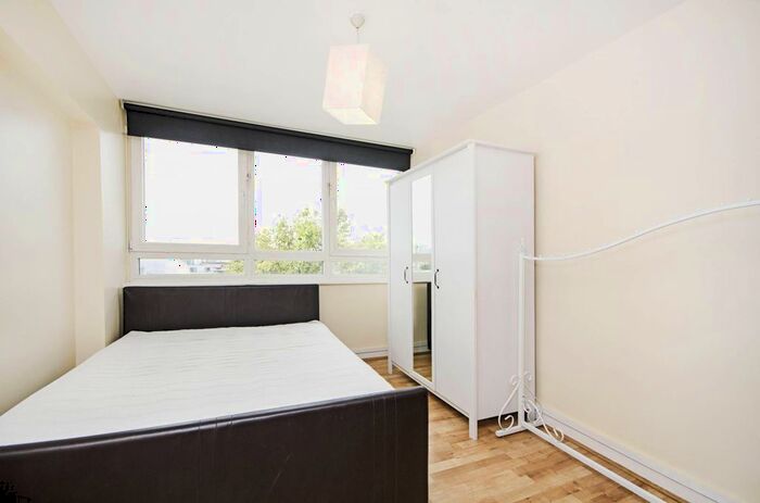 2 Bedroom Flat To Rent In Regents Court, Haggerston, London, E8