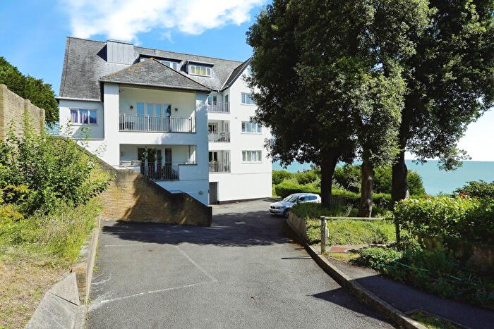 1 Bedroom Flat For Sale In Hotel Road, Dover, Kent, CT15