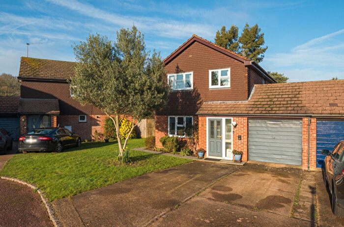 4 Bedroom Detached House For Sale In Ruby Close, Wokingham, Berkshire, RG41