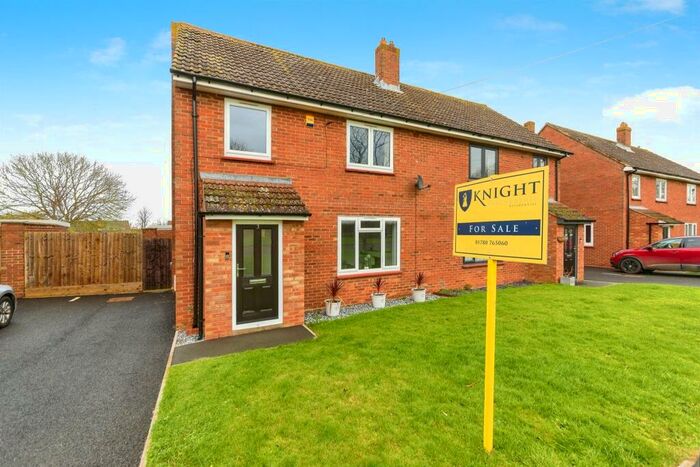 3 Bedroom Semi-Detached House For Sale In Windermere Road, Edith Weston, Oakham, LE15