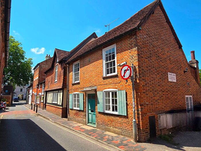 2 Bedroom Cottage To Rent In Park Row, Farnham, GU9