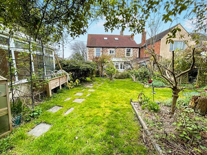 6 Bedroom Detached House For Sale In St. Marys Street, Feltwell, IP26