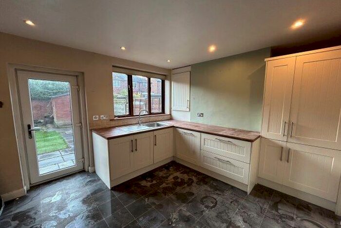 4 Bedroom Terraced House To Rent In Bridgewater Road, Altrincham, WA14