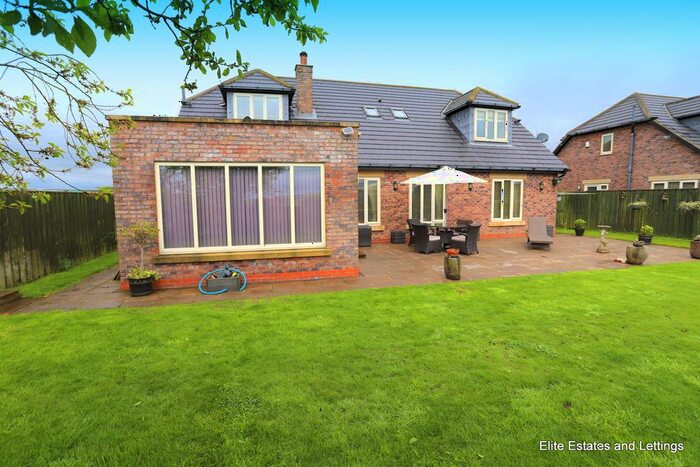 4 Bedroom Detached Bungalow For Sale In Hutton Henry, Hartlepool, TS27