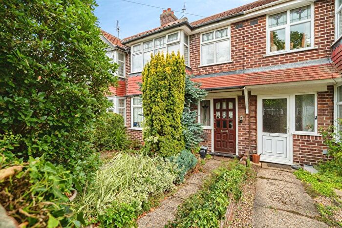 3 Bedroom Terraced House For Sale In Glenmore Gardens, Norwich, NR3