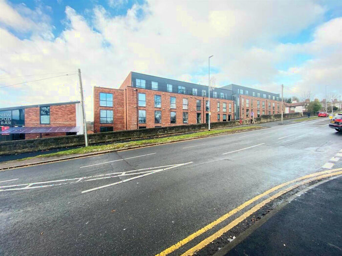 1 Bedroom Apartment To Rent In Northgate House, Stonegate Road, Leeds, Yorkshire, LS6